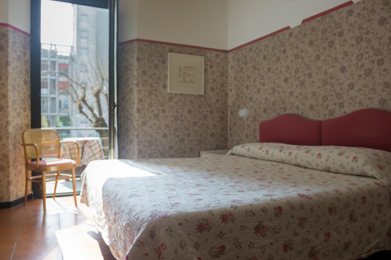 Hotel Locanda Mel 칼로지오코르테 외부 사진